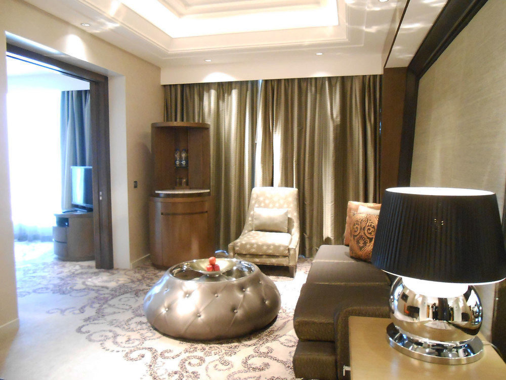 Hyatt Regency Gurgaon Hotel Екстериор снимка