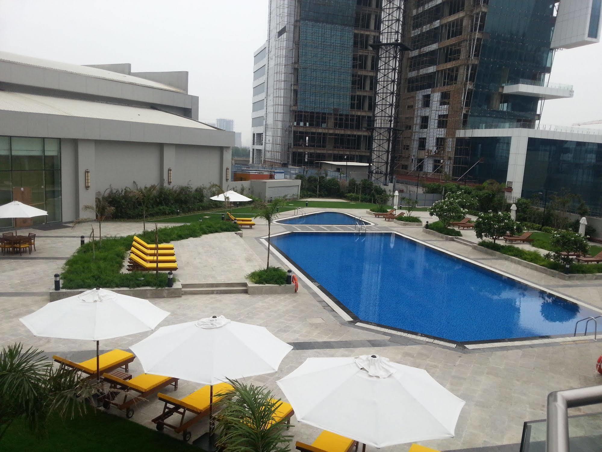 Hyatt Regency Gurgaon Hotel Екстериор снимка