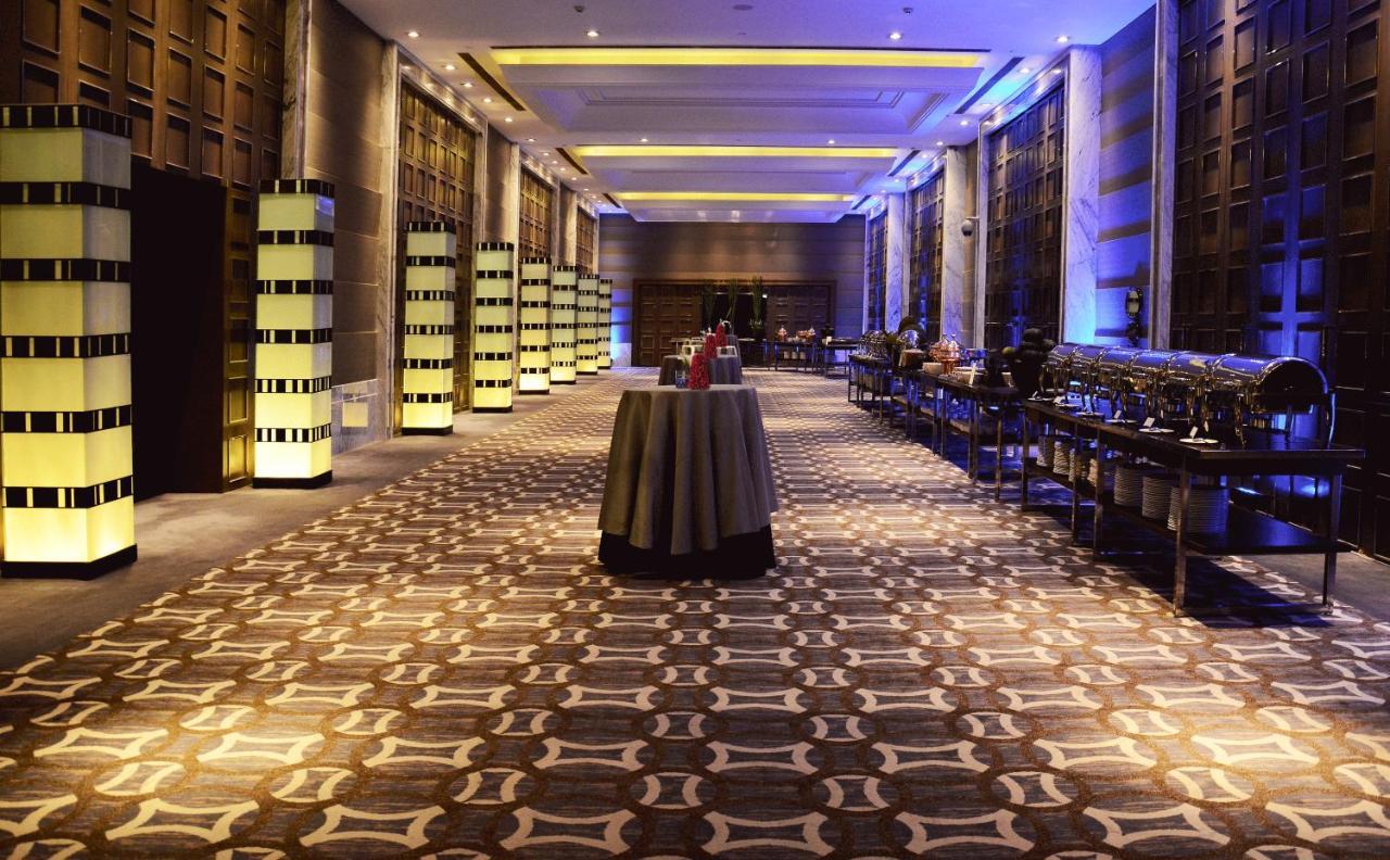 Hyatt Regency Gurgaon Hotel Екстериор снимка